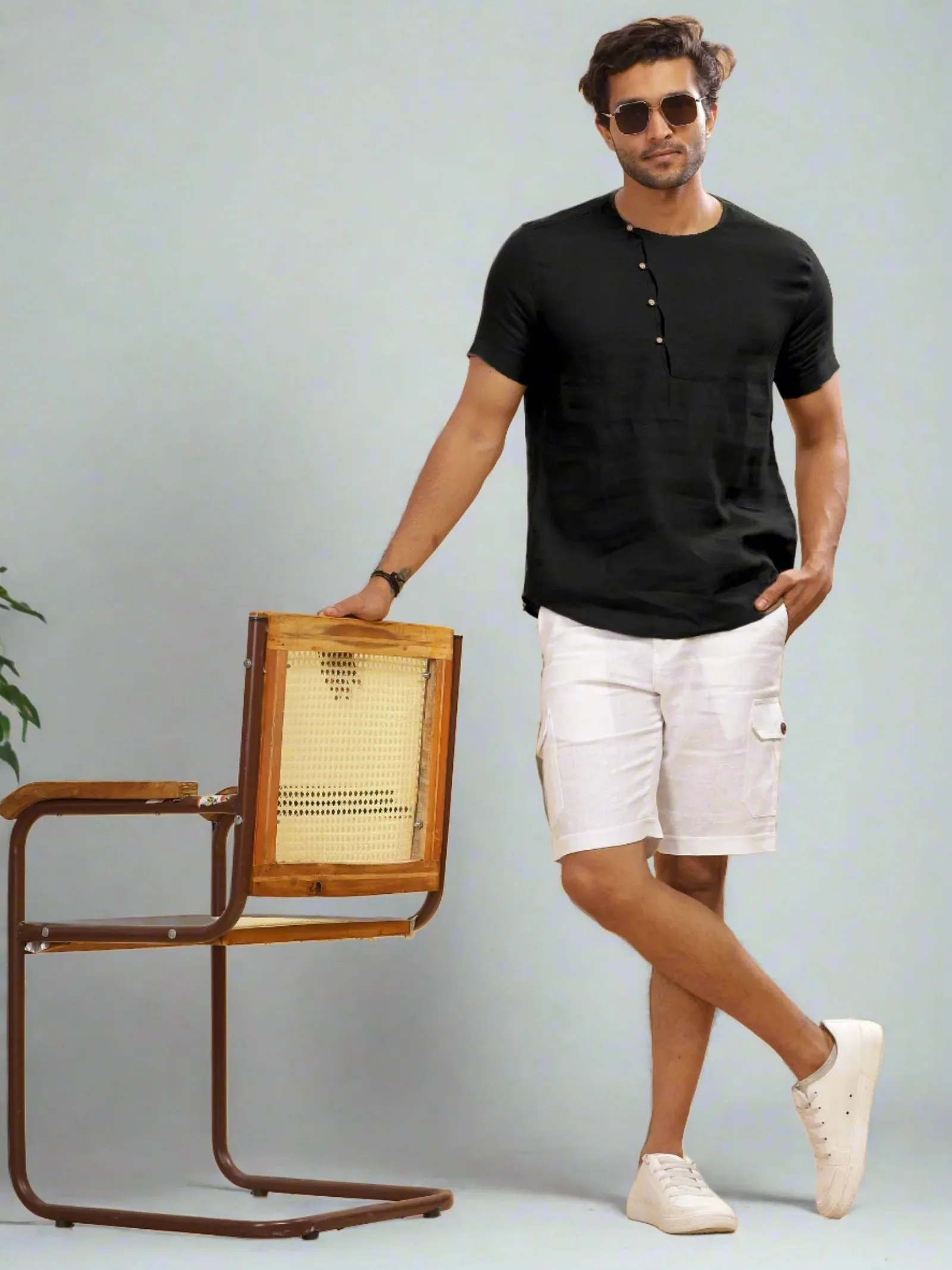 Evan - Pure Linen Short Sleeve T-Shirt - Black