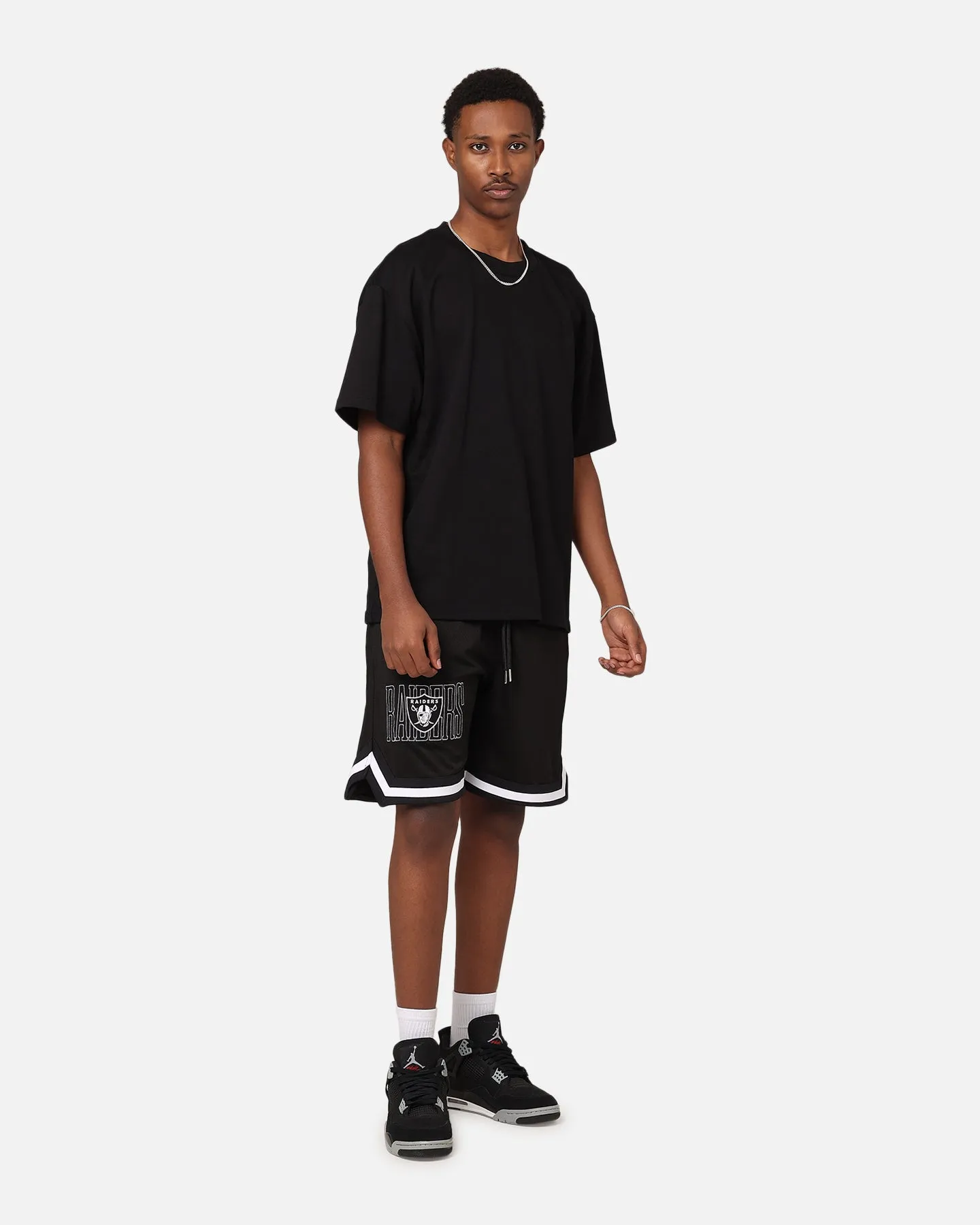 New Era Las Vegas Raiders Emblem Shorts Black